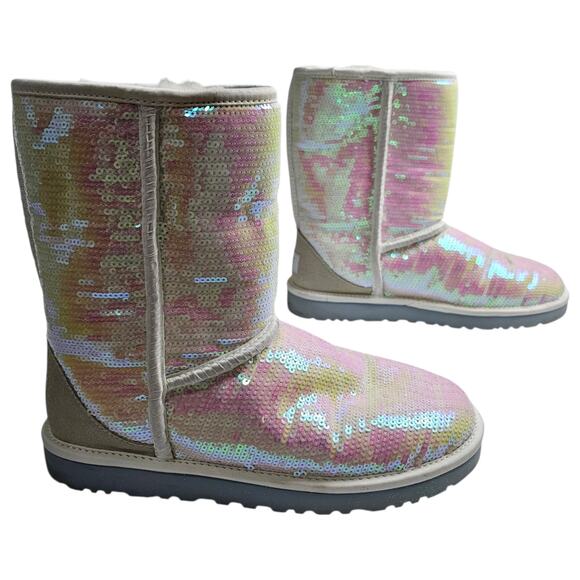 UGG Australia I Do! Bridal Iridescent Sparkles Classic Short Boots Size 8 - Picture 1 of 13